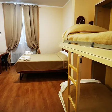 New Alexander Hotel 3*