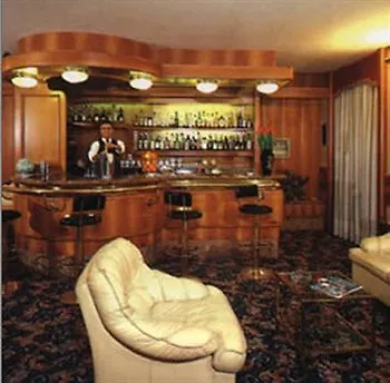 Hotel New Alexander 3*