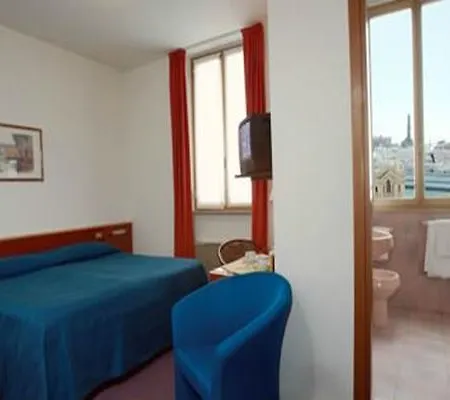 New Alexander Hotel 3*