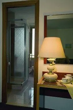 New Alexander Hotell Genua